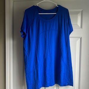 Lululemon Swiftly Tech Short-Sleeve Shirt 2.0 size 20